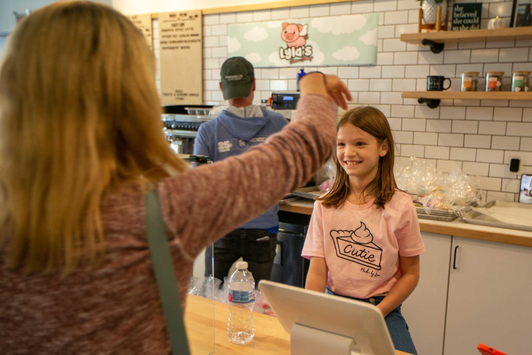 Thousands buy cookies to support Lyla's Dream Bakery